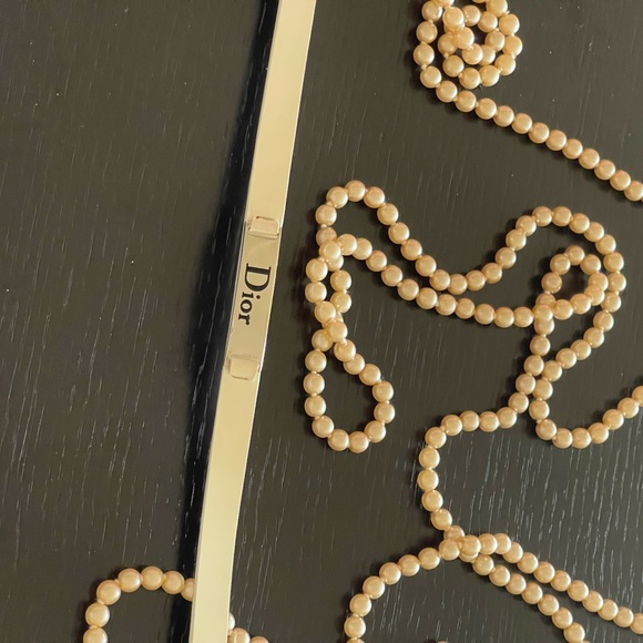 VINTAGE DIOR PEARL LONG LOGO NECKLACE - Picture 10 of 10